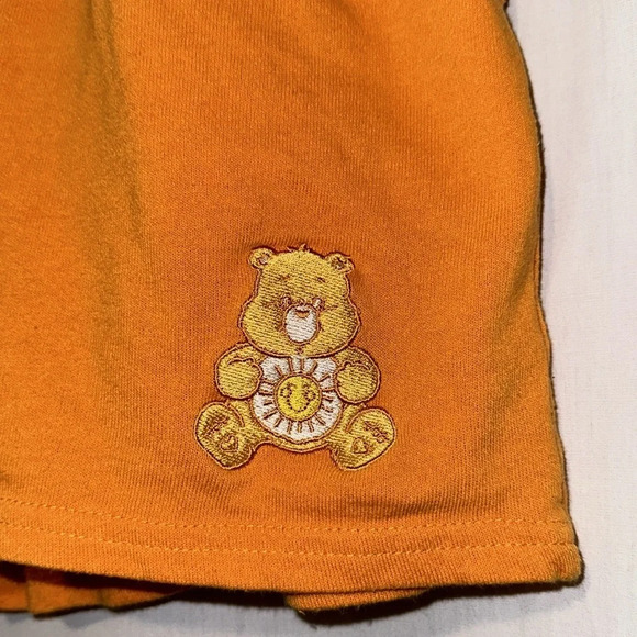 Women's Care Bears Funshine Bear embroidered Orange Shorts size medium - Picture 3 of 4